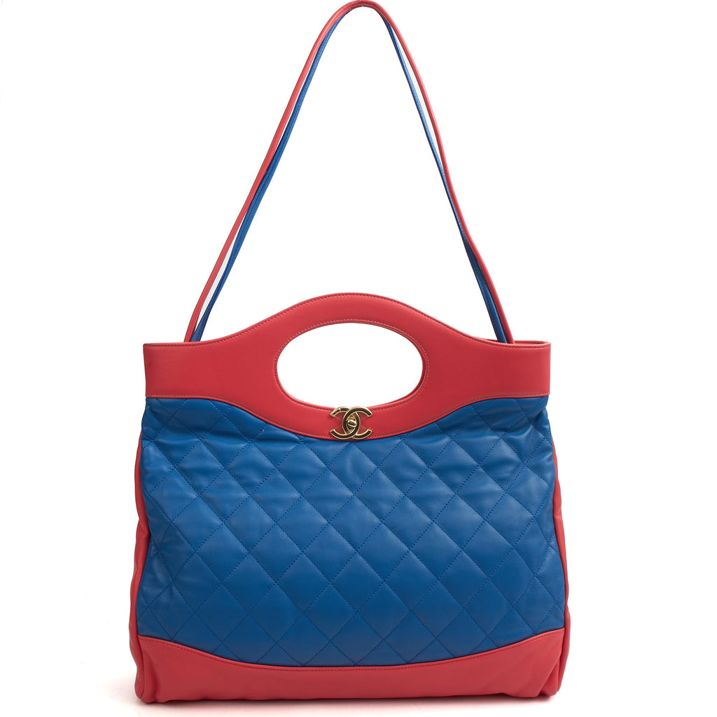 Chanel Tote 31 Large Shopping Tote in Pink, Calfskin Leather — Detail View