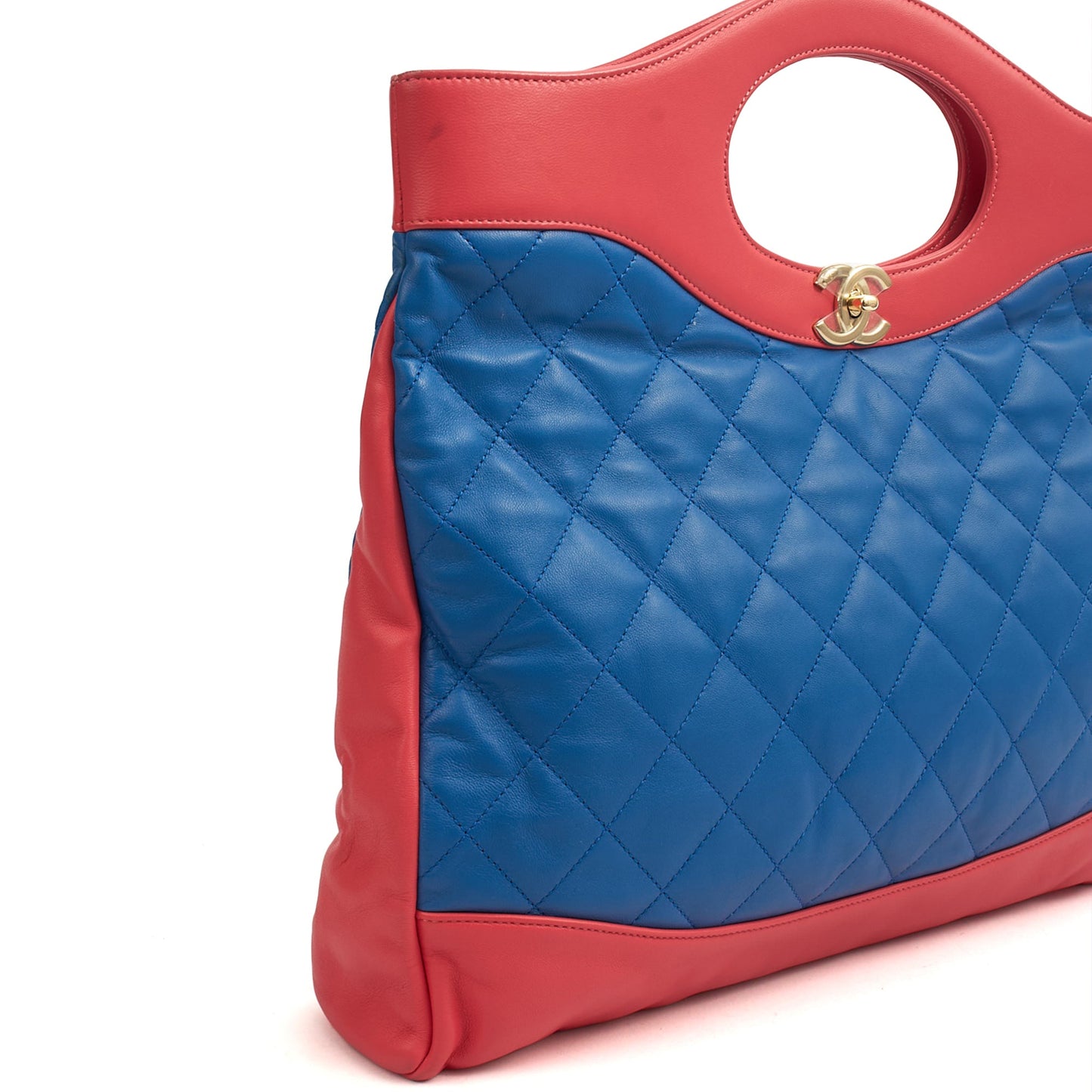 Chanel Tote 31 Large Shopping Tote in Pink, Calfskin Leather — Alternate View 17