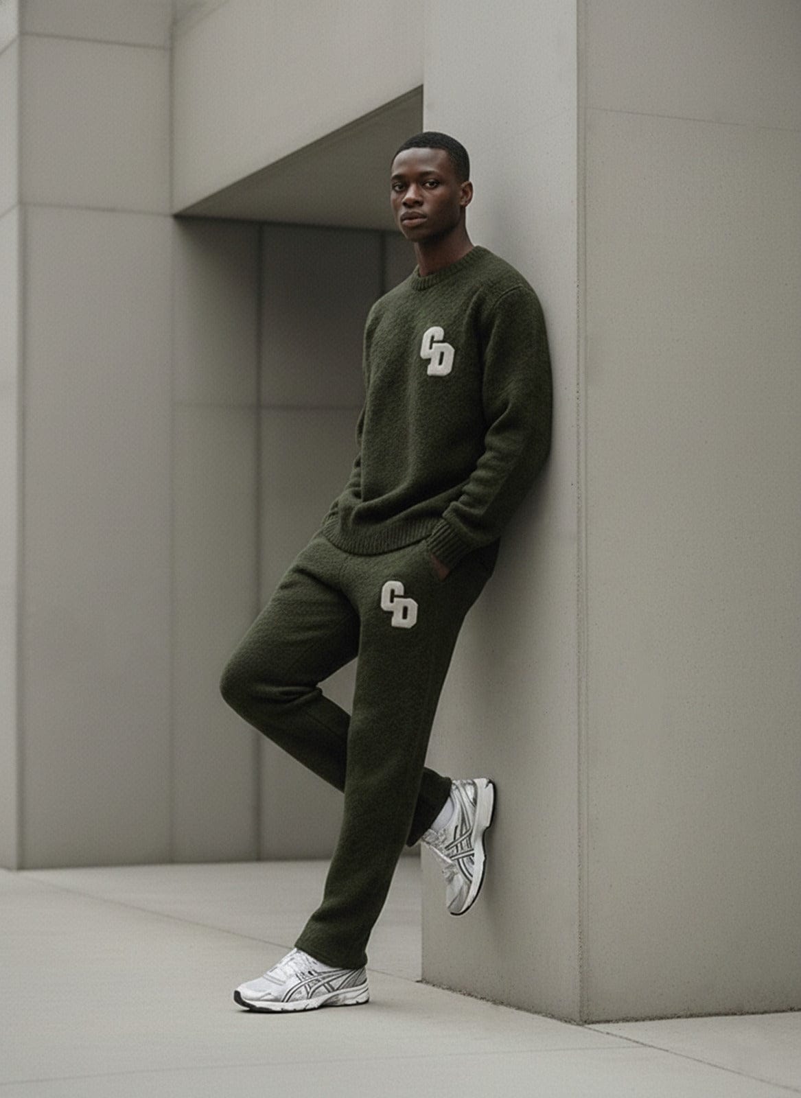 Cardair CD Logo Knit Joggers - Olive — S — Side View
