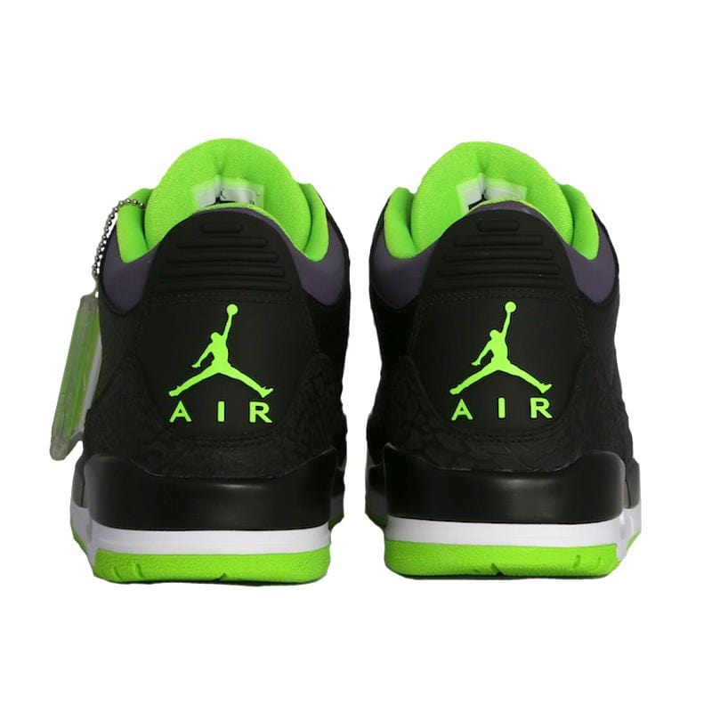 Air Jordan III Retro Joker — UK 3 | EU 35.5 | US 3.5 — Side View