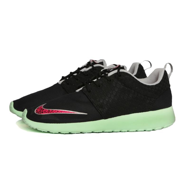 Nike Roshe Run FB Mint Yeezy — UK 3 | EU 35.5 | US 3.5 — Front View
