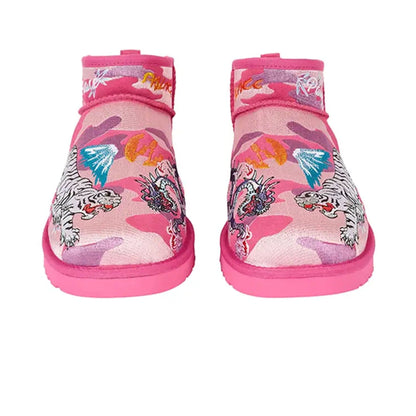 Palace x UGG Mini Boot 'Pink Camo' — UK 1 — Detail View