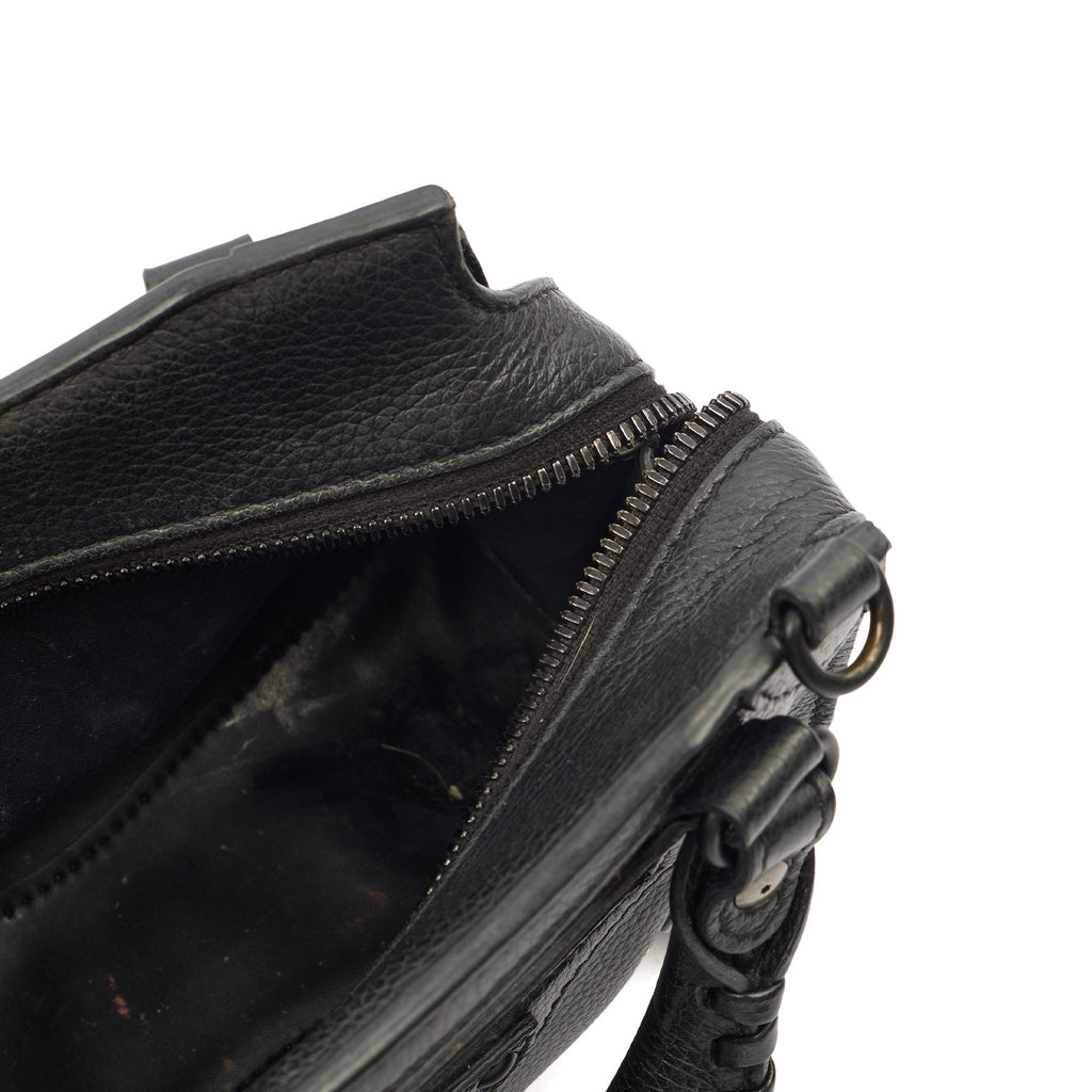 Balenciaga Cross Body Neo Classic- Nano in Black, Veau (Calfskin) — Detail View