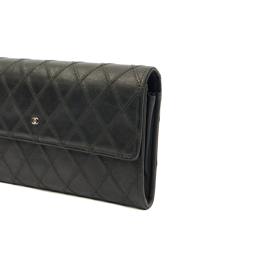 Chanel Wallet Continental Wallet in Black, Lambskin Leather — Detail View