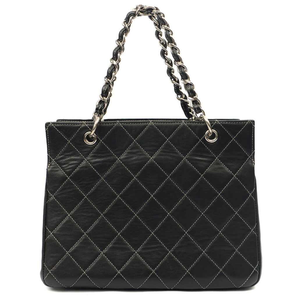 Chanel Tote Tote in Black, Leather — Alternate View 11