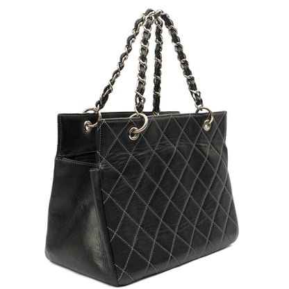 Chanel Tote Tote in Black, Leather — Back View