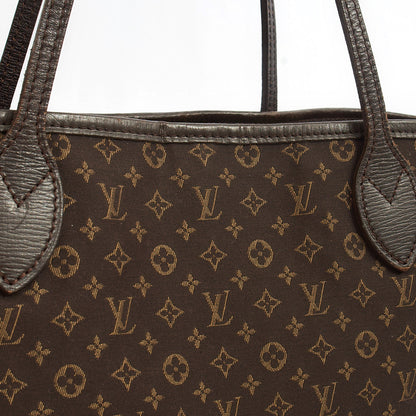 Louis Vuitton Tote Neverfull MM in Idylle Monogram — Side View