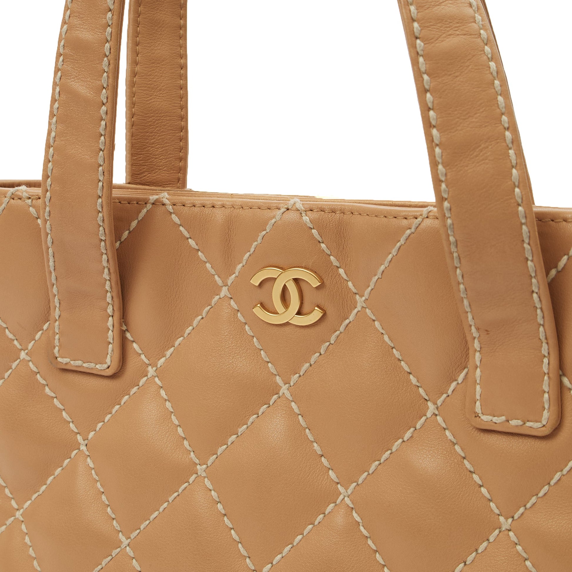 Chanel Tote Tote in Neutral, Calfskin Leather — Alternate View 15
