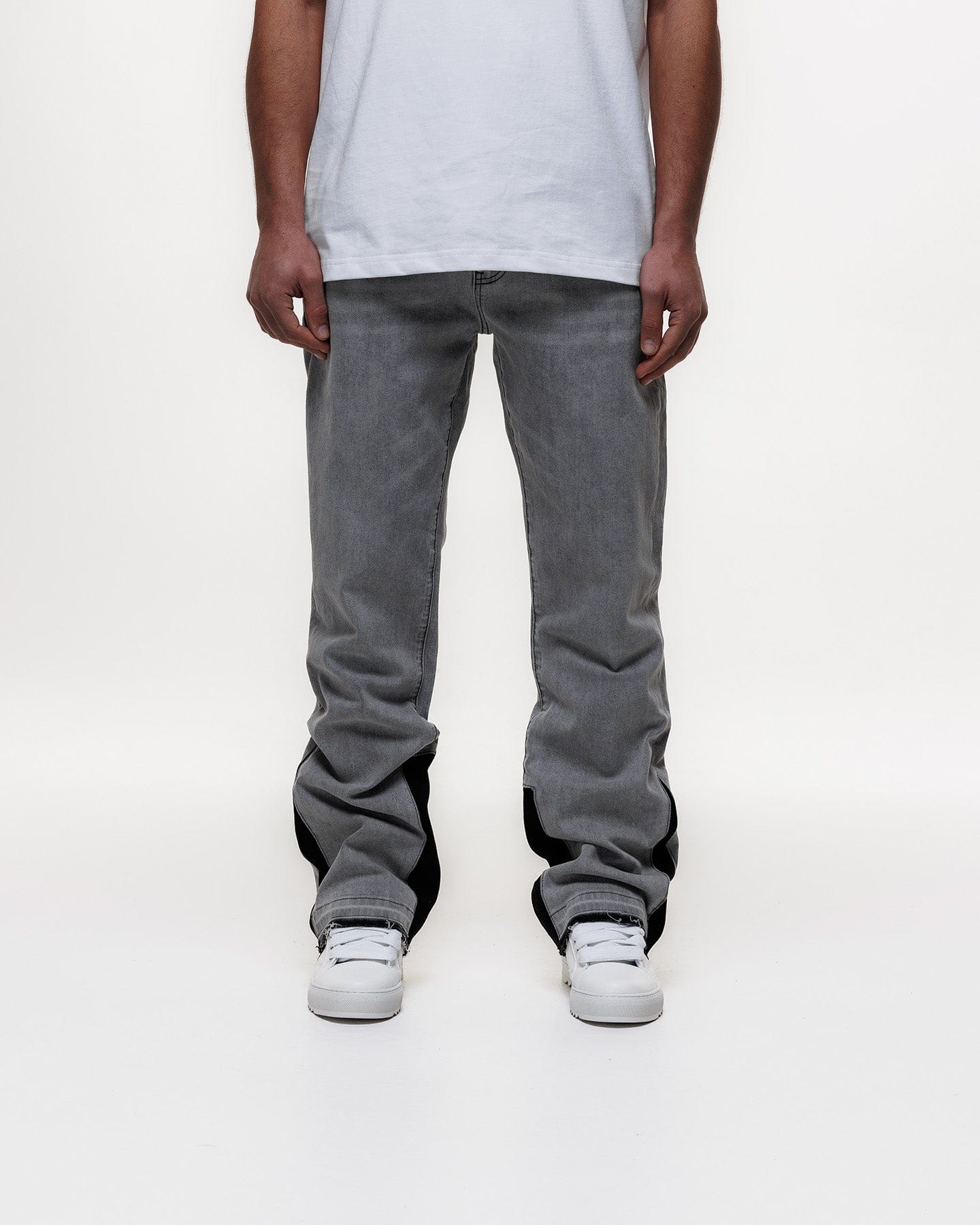 Magiri Pierre Flared Jeans 'Grey' — Grey — Size 28 — Top View