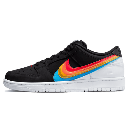 Polaroid x Nike Dunk Low SB — UK 3 | EU 35.5 | US 3.5 — Front View
