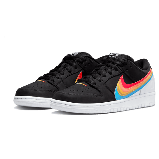 Polaroid x Nike Dunk Low SB — UK 3 | EU 35.5 | US 3.5 — Side View