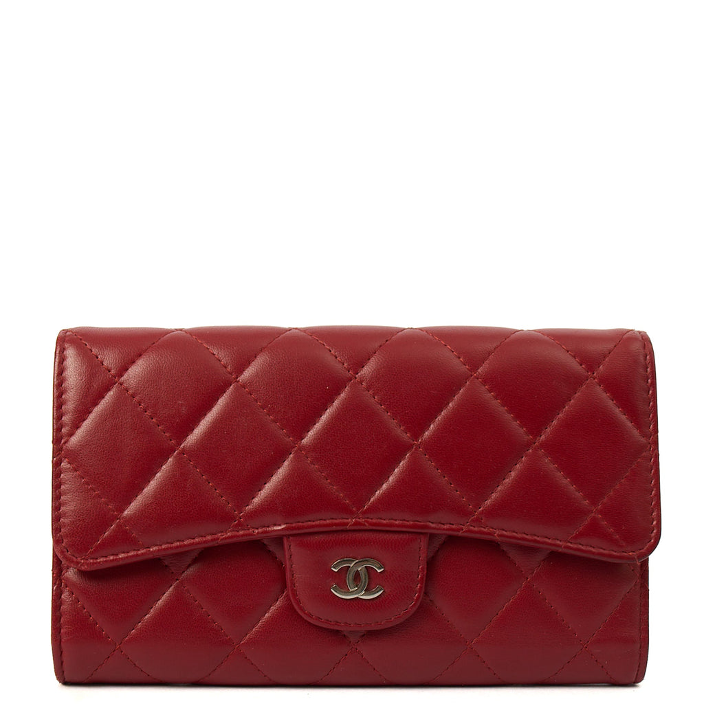 Chanel Purse Classic Bi Fold Wallet  in Red, Leather — Front View