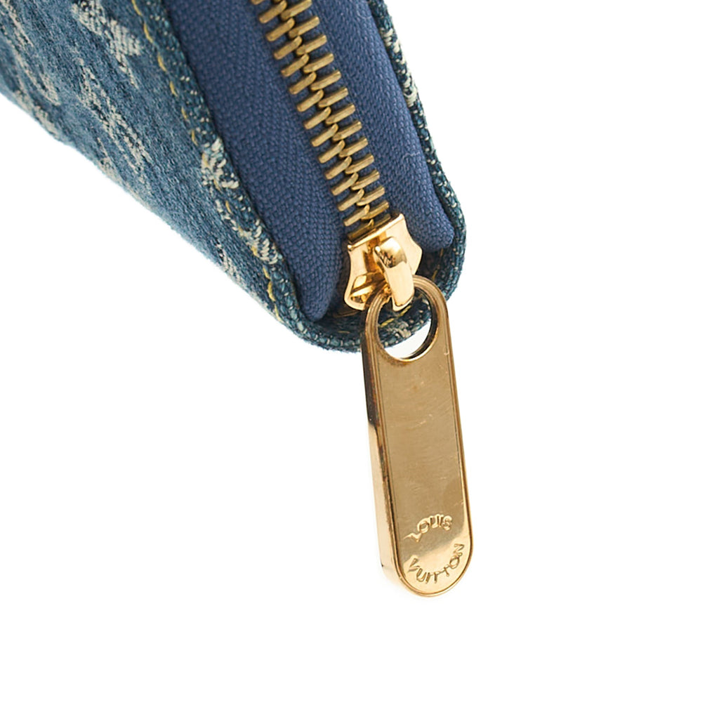 Louis Vuitton Wallet Zippy Wallet in Denim, Canvas — Detail View