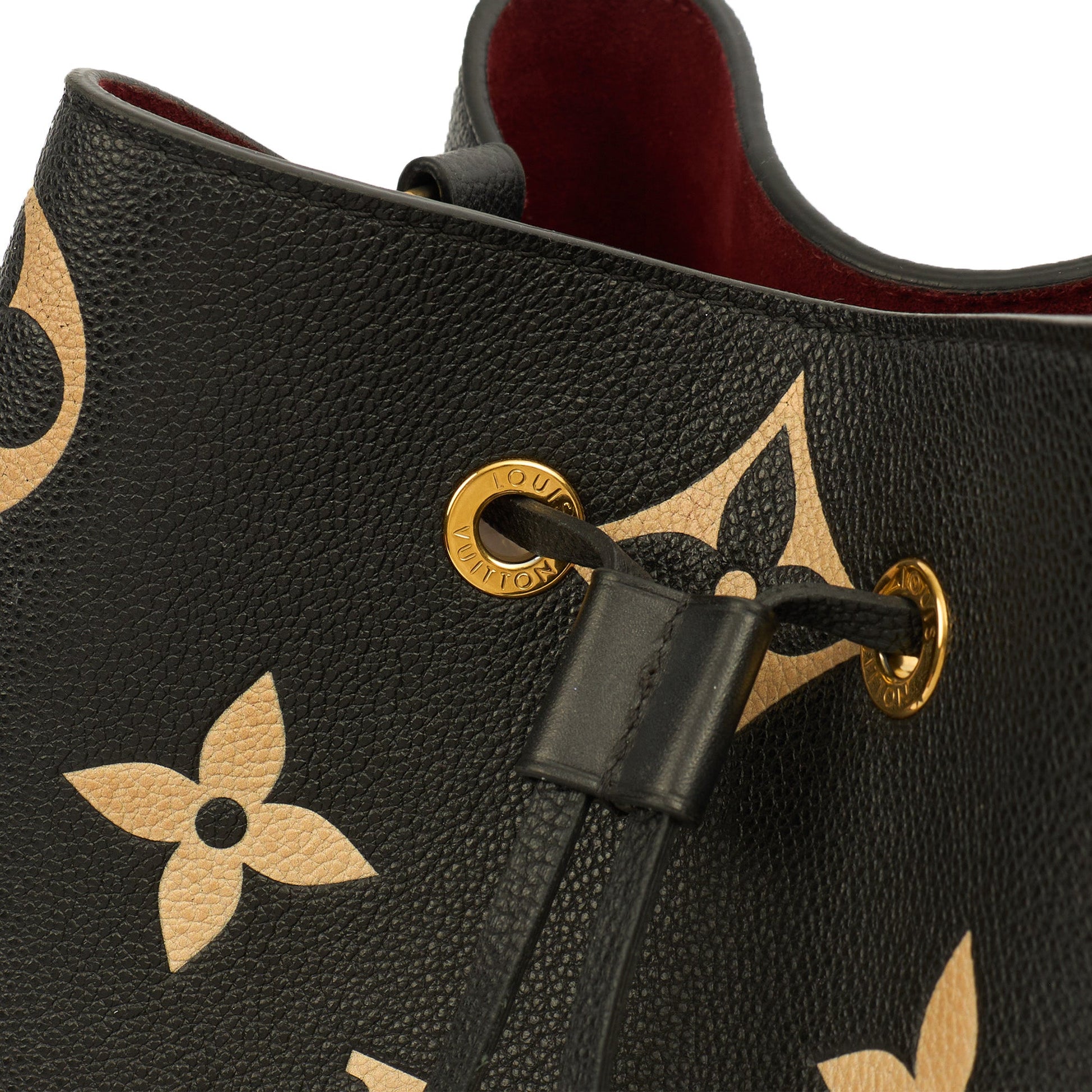 Louis Vuitton Bucket Bag NeoNoe MM Bucket in Black, Empreinte Leather — Alternate View 8