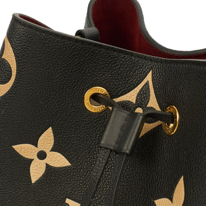 Louis Vuitton Bucket Bag NeoNoe MM Bucket in Black, Empreinte Leather — Alternate View 8