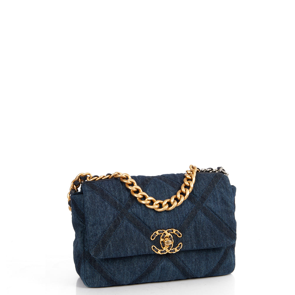 Chanel Shoulder Bag Chanel 19 in Navy, Fabric — Alternate View 28