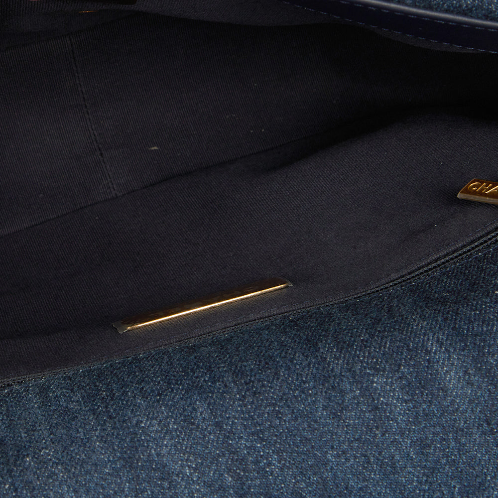 Chanel Shoulder Bag Chanel 19 in Navy, Fabric — Alternate View 13