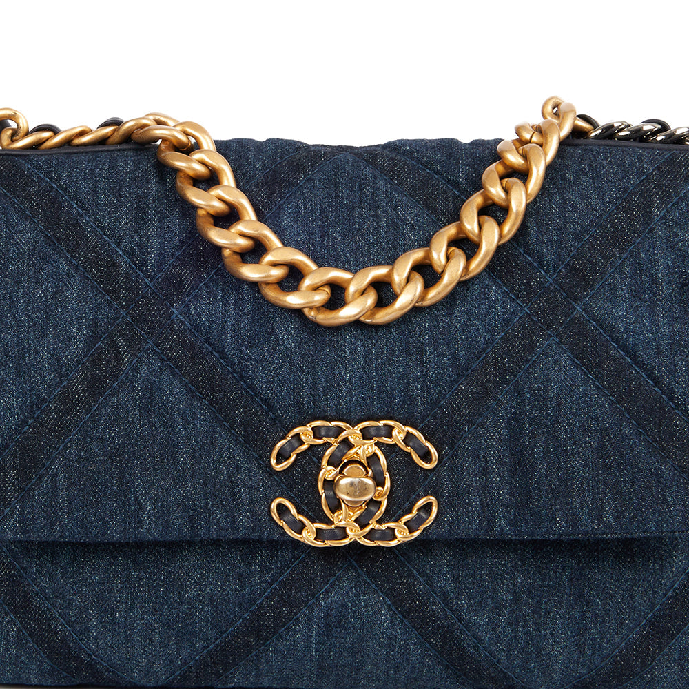 Chanel Shoulder Bag Chanel 19 in Navy, Fabric — Lifestyle View