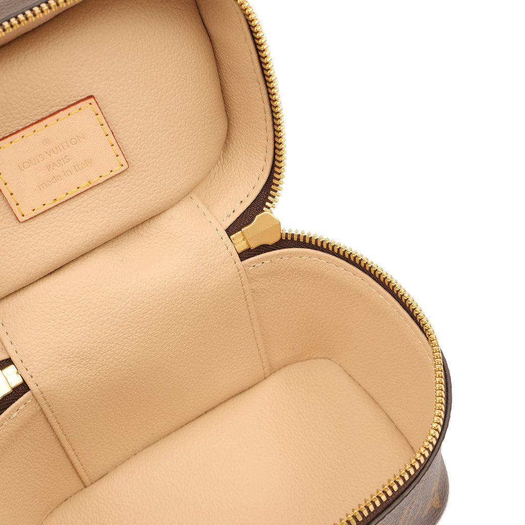 Louis Vuitton Top Handle Nice - Nano in Monogram, Canvas — Alternate View 21