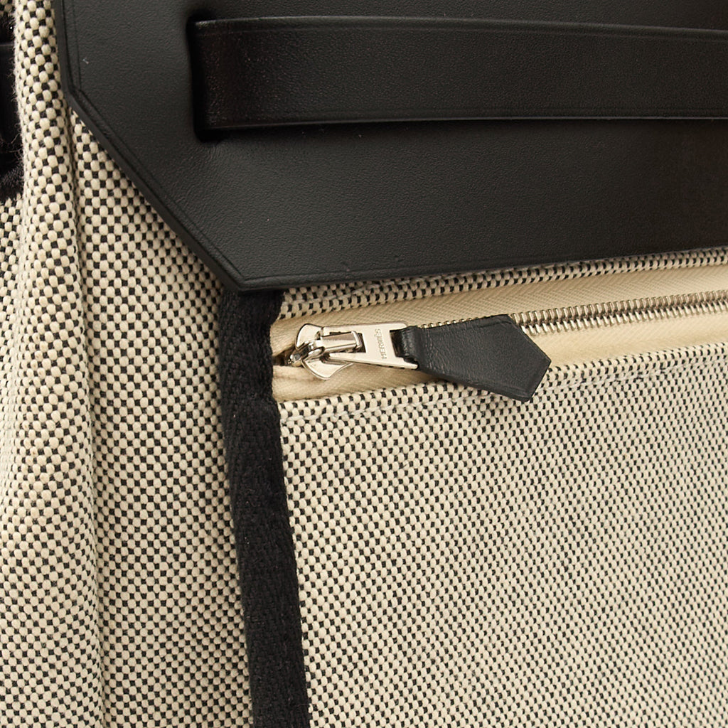 Hermes Tote Herbag Zip 31 in Black, Fabric — Alternate View 22