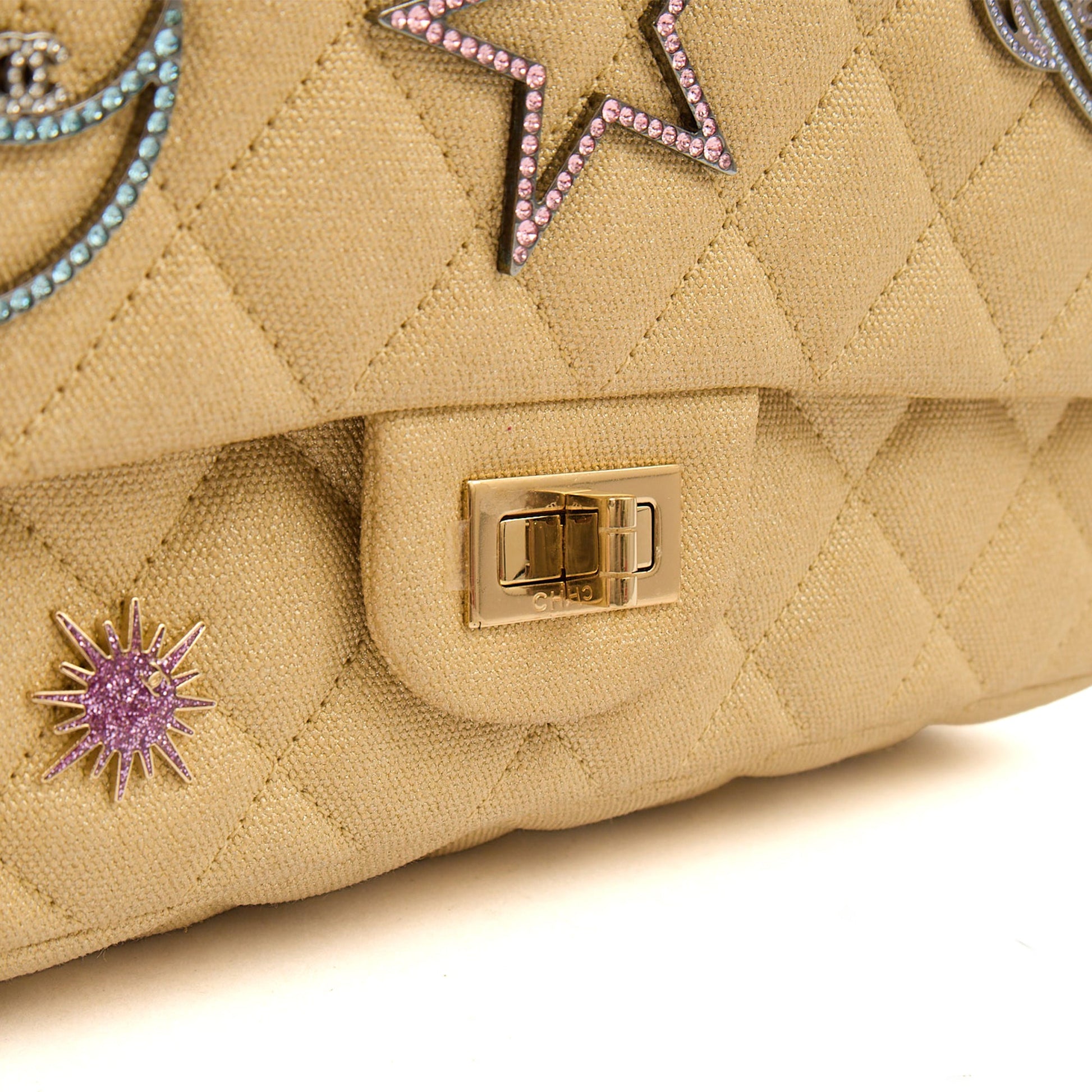 Chanel Shoulder Bag 2.55 Reissue - Medium in Metallic, Fabric — Alternate View 16