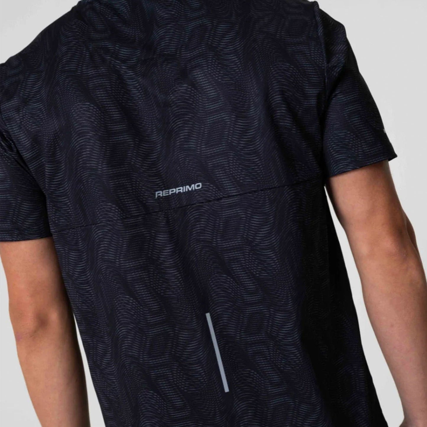 Reprimo Ripple Tee 'Black' — XXS — Side View