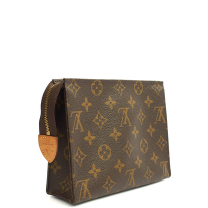 Louis Vuitton Clutch Toiletry Pouch 19 in Monogram, Canvas — Alternate View 14