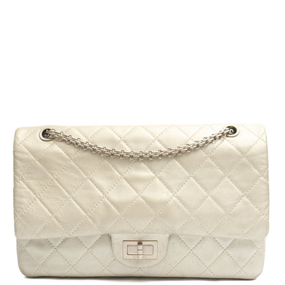 Chanel Shoulder Bag 2.55 Reissue - Maxi in Metallic, Lambskin Leather — Front View