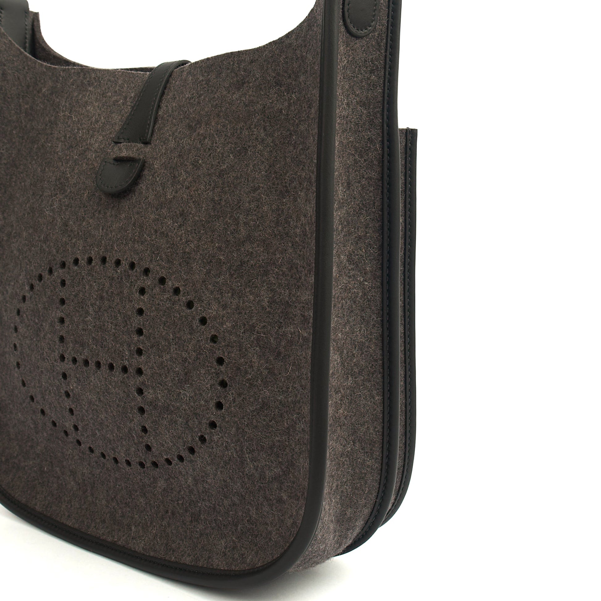 Hermes Evelyne 29 in Black, Canvas — Alternate View 16