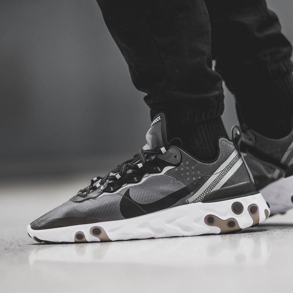 Nike React Element 87 Black White — UK 3 | EU 35.5 | US 3.5 — Alternate View 7