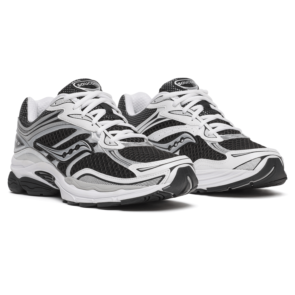 Saucony Progrid Omni 9 OG 'Black White' — UK 1 — Back View