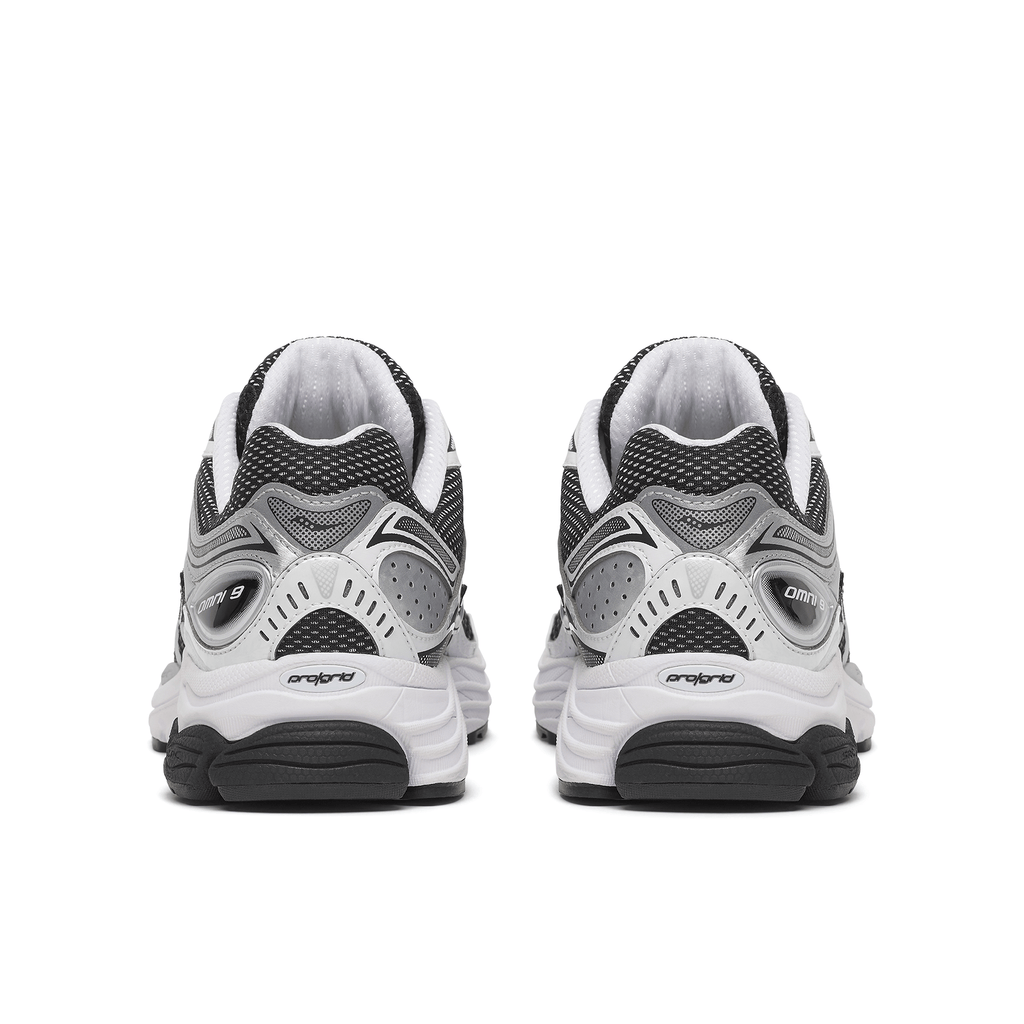 Saucony Progrid Omni 9 OG 'Black White' — UK 1 — Detail View