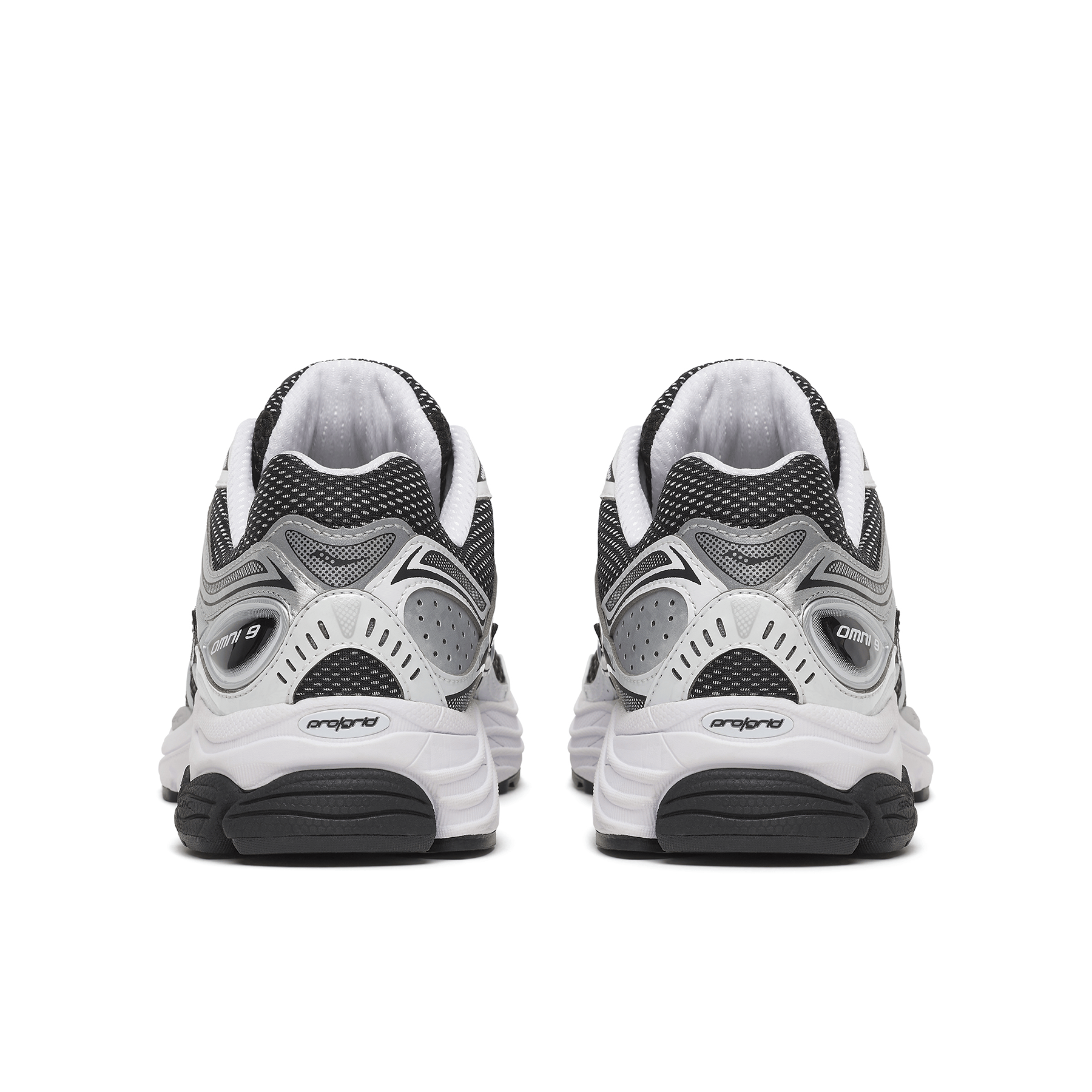 Saucony Progrid Omni 9 OG 'Black White' — UK 1 — Detail View
