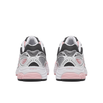 Saucony Progrid Omni 9 OG 'White Touch' — UK 1 — Detail View