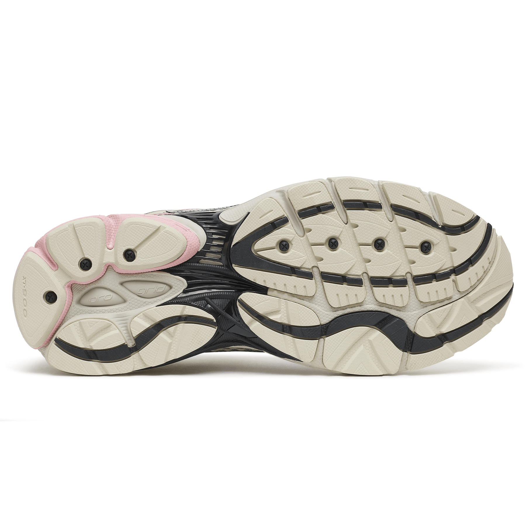 Saucony Progrid Omni 9 'Eggshell Touch' — UK 1 — Lifestyle View