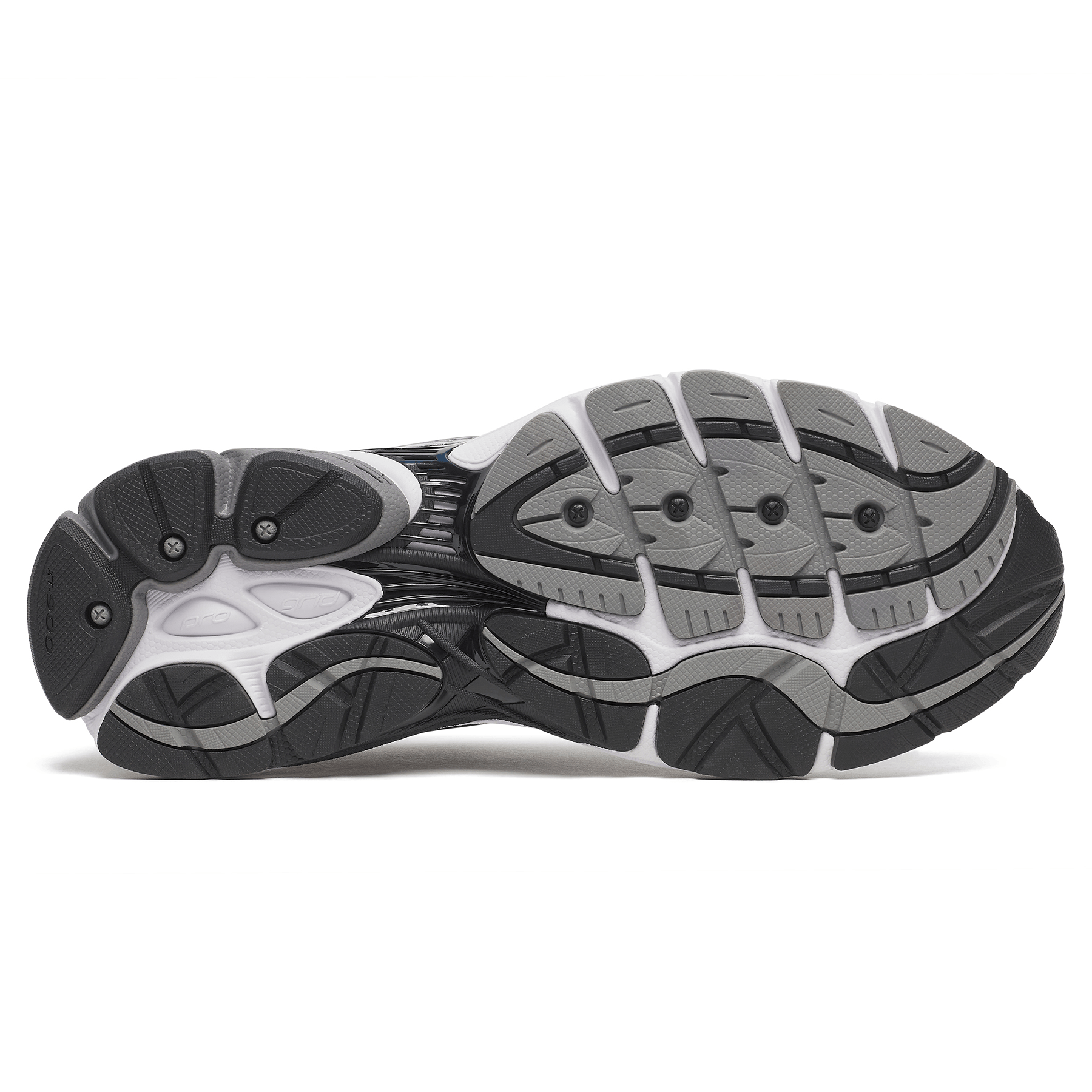 Saucony Progrid Omni 9 'Grey Silver' — UK 1 — Lifestyle View
