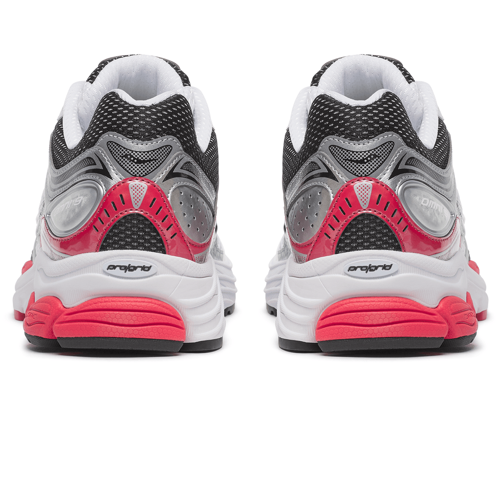 Saucony Progrid Omni 9 'White Red' — UK 1 — Top View