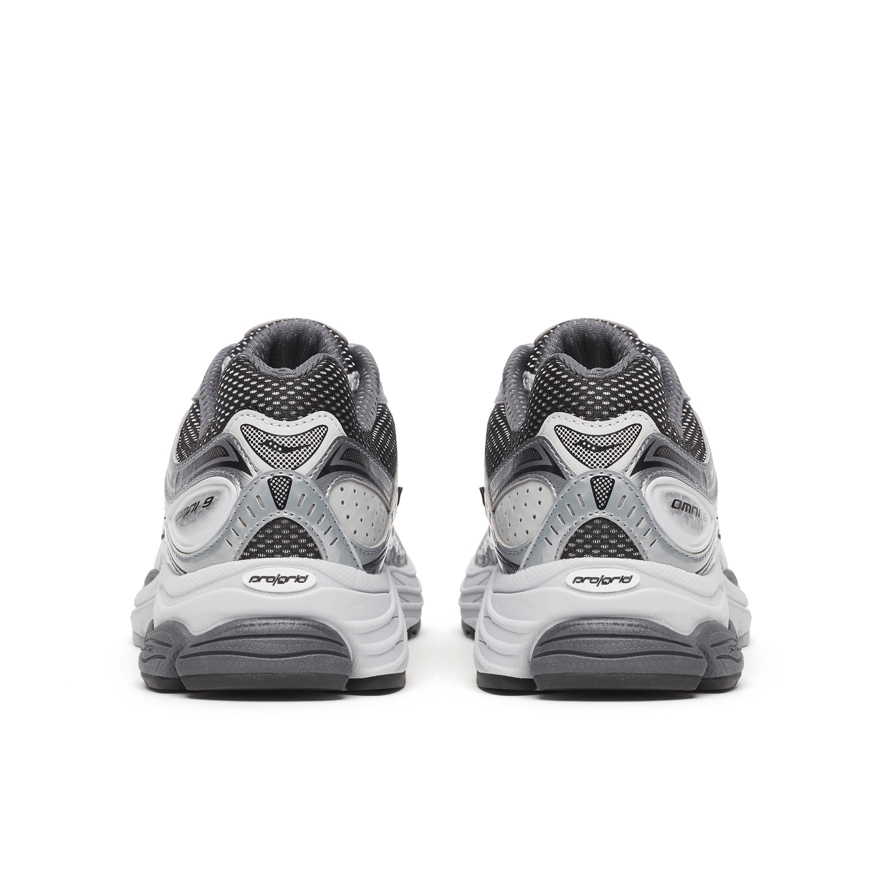 Saucony Progrid Omni 9 OG 'Microchip' — UK 1 — Detail View