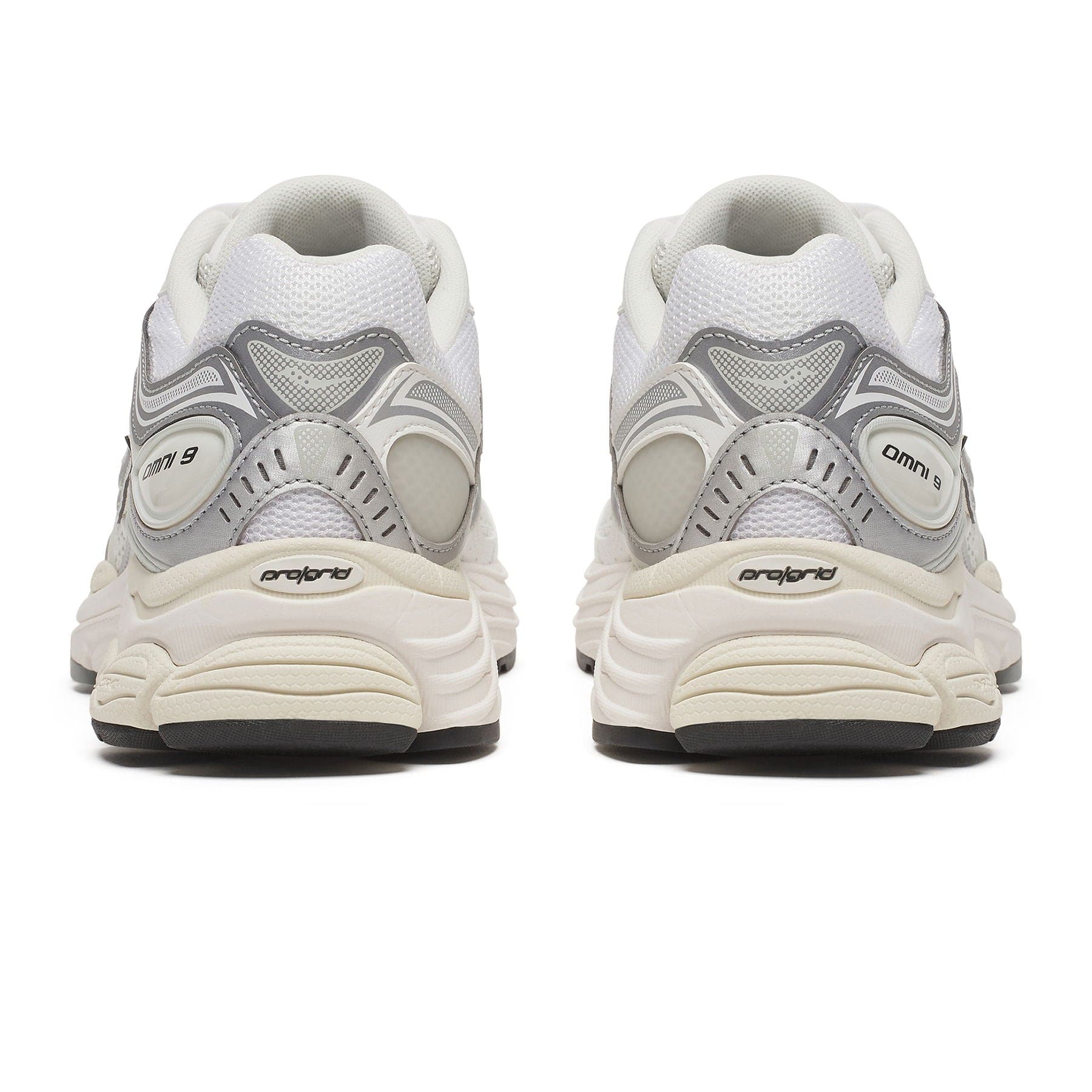 Saucony ProGrid Omni 9 'White Silver' — UK 1 — Top View
