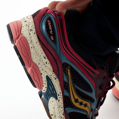 Saucony ProGrid Omni 9 'Autumnal Equinox Pack' — UK 1 — Lifestyle View