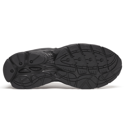 Saucony Progrid Omni 9 Armor 'Black' — UK 1 — Lifestyle View