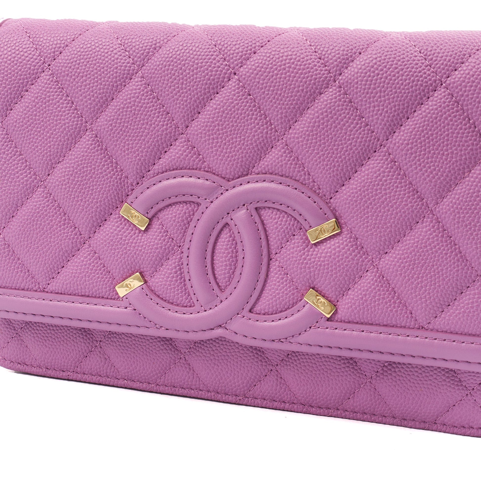 Chanel Cross Body CC Filigree Clutch With Chain in Purple, Caviar Leather — Alternate View 8