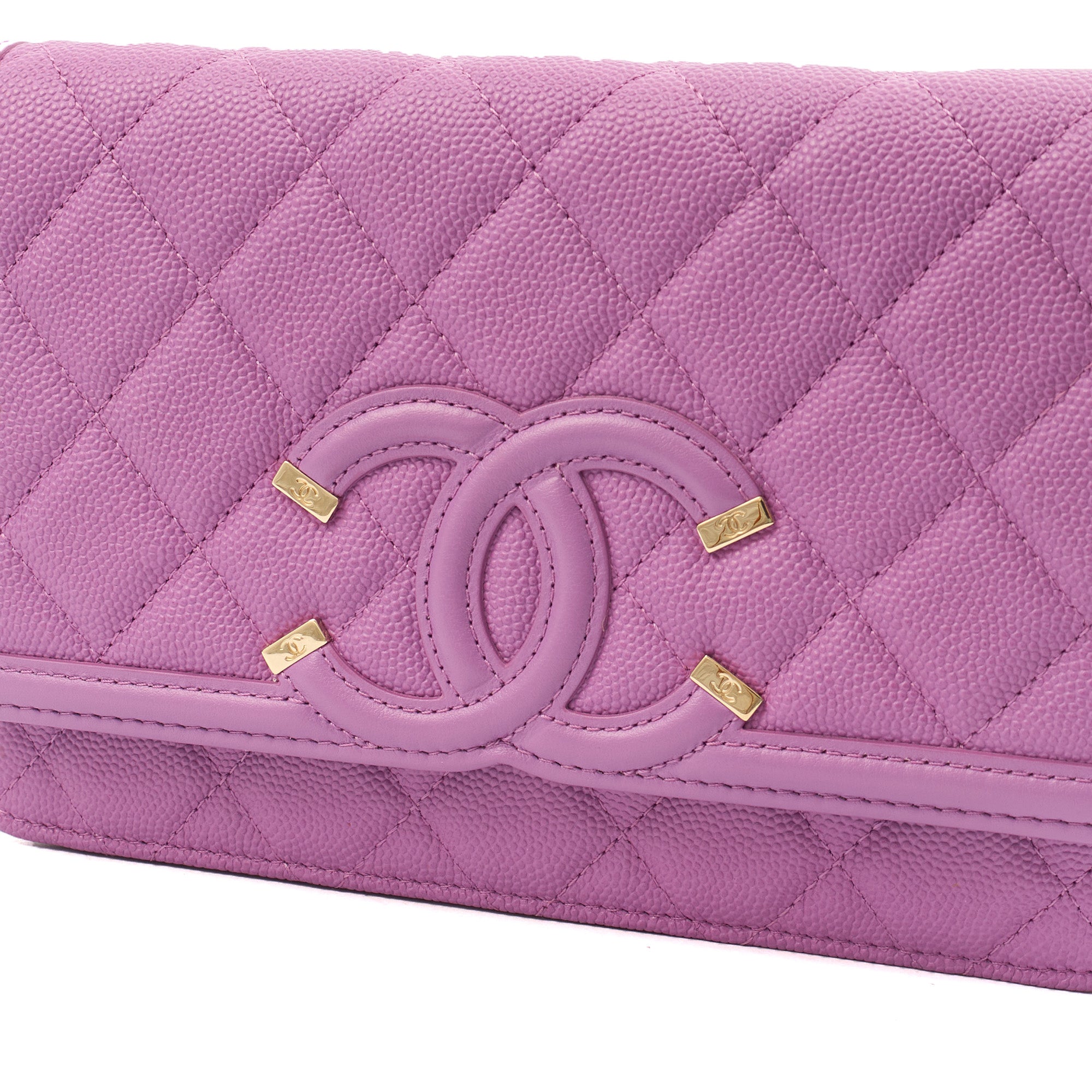 Chanel Cross Body CC Filigree Clutch With Chain in Purple, Caviar Leather — Alternate View 8