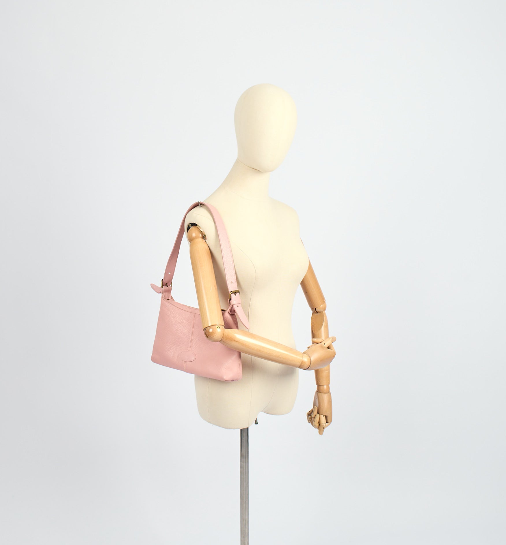 Mulberry Shoulder Bag Vintage Shoulder Bag in Pink, Leather — Side View