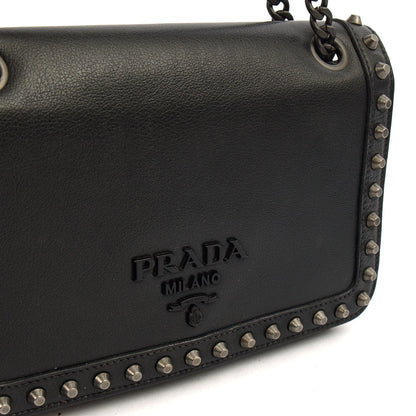 Prada Shoulder Bag Shoulder Bag in Black, Calfskin — Side View