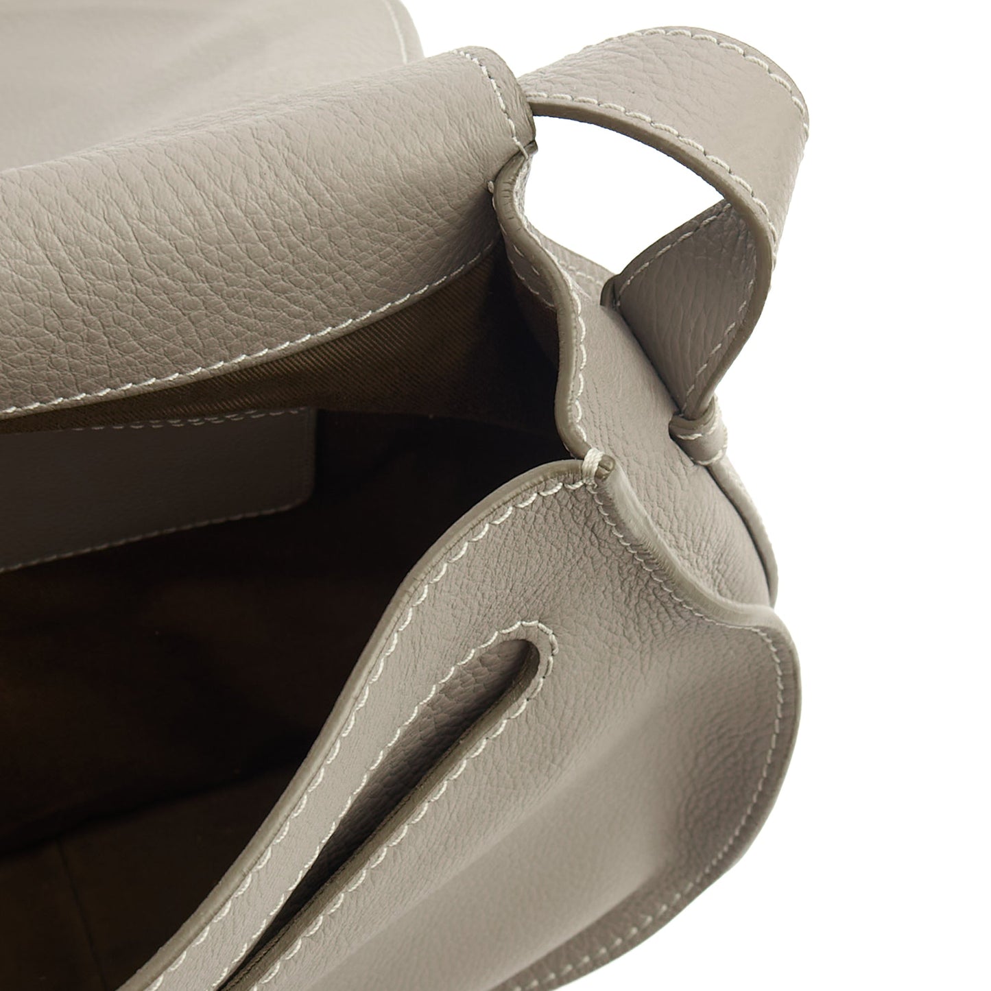 Chloe Cross Body Marcie - Medium in Grey, Calfskin Leather — Detail View