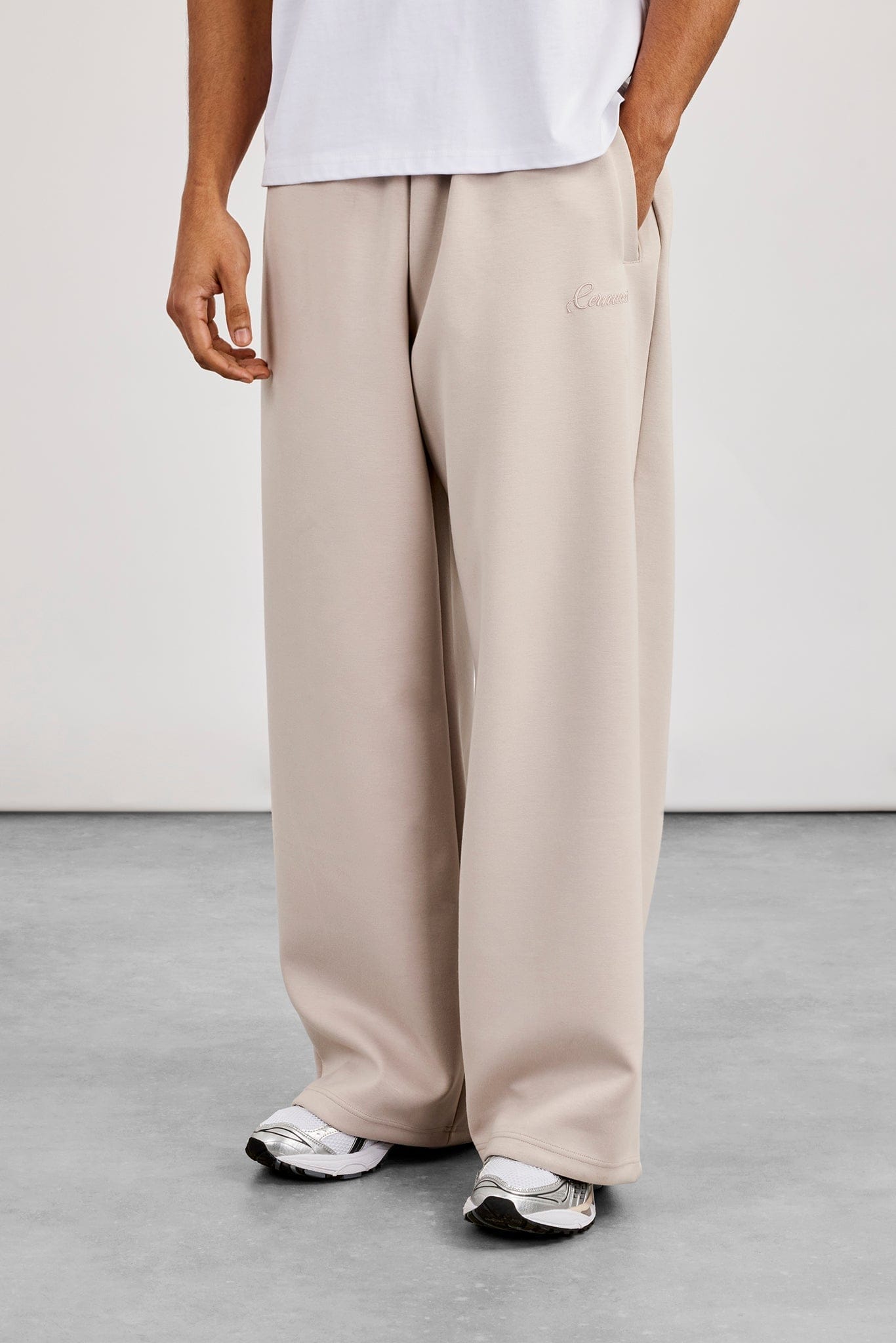 Cernucci Scuba Baggy Fit Trouser - Light Grey — S — Front View