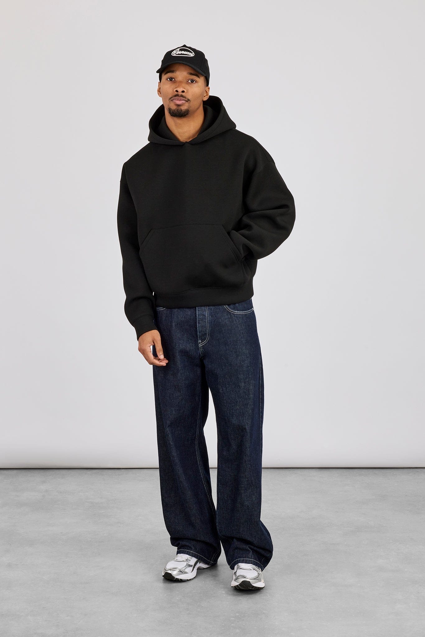 Cernucci Scuba Boxy Hoodie  - Black — S — Side View
