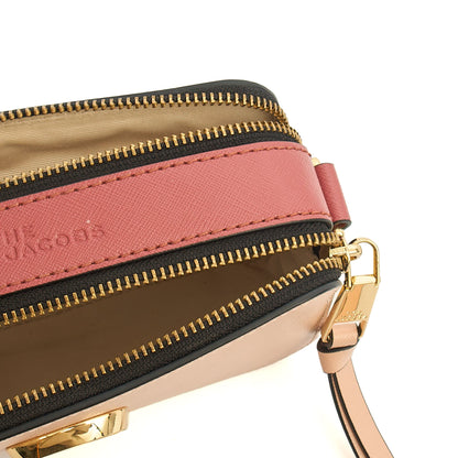 Marc Jacobs Cross Body Snapshot in Pink, Leather — Detail View