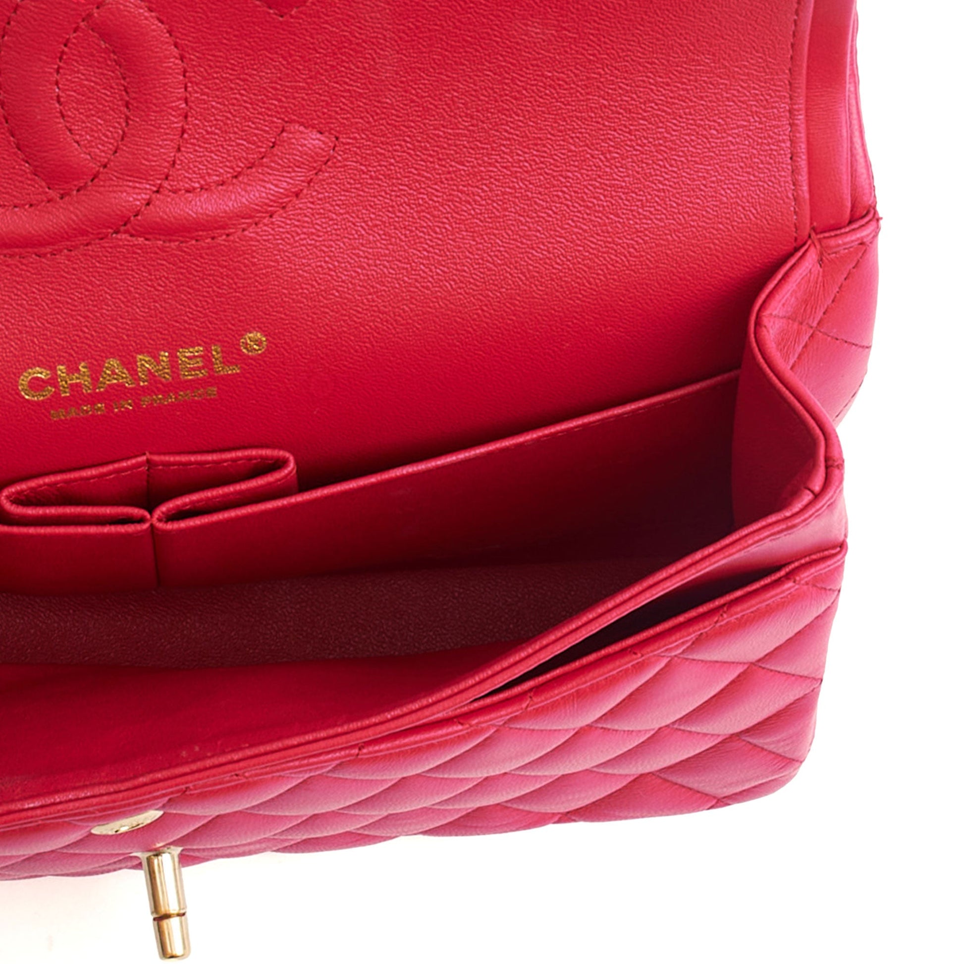 Chanel Shoulder Bag Classic Double Flap - Medium in Red, Lambskin Leather — Alternate View 19